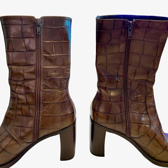 EUC Fabulous VicMatie Brown croc-embossed leather Cowboy Boots - Picture 3 of 9